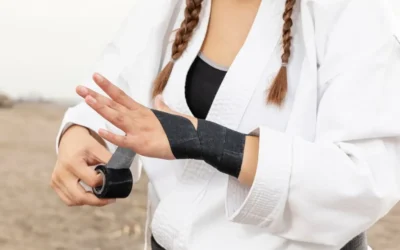Soothe Your Aches Away With Wrist Heat Therapy Band!