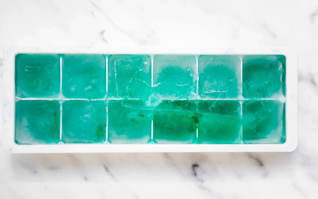 ice-tray-with-turquoise-blocks