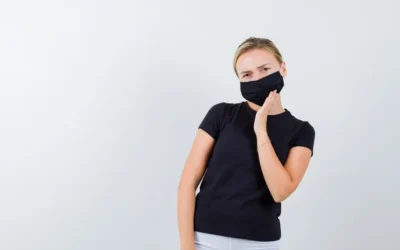 Cooling Bandanas vs. Traditional Neck Gaiters: Which is Better for Hot Weather?